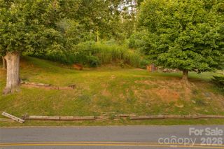 474 College Street, Asheville, NC 28801