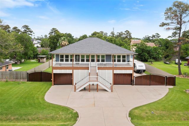 610 S Shady Lane, Shoreacres, TX 77571