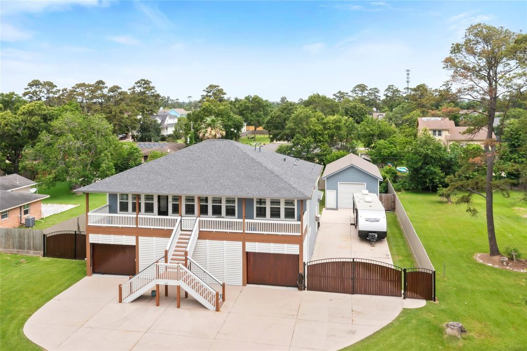 610 S Shady Lane, Shoreacres, TX 77571