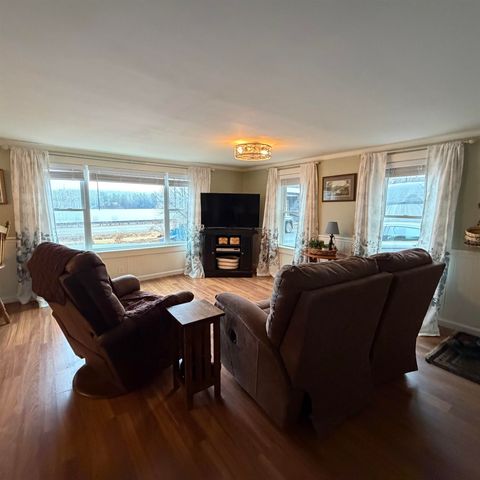 41 Depot Pond Road, Milton, NH 03851