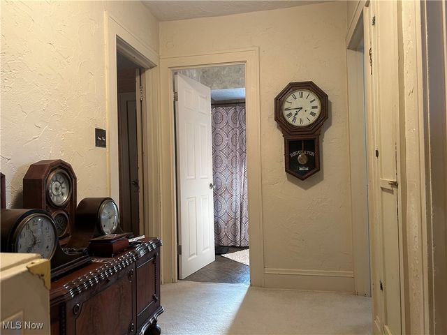 4710 Maplecrest Avenue, Parma, OH 44134