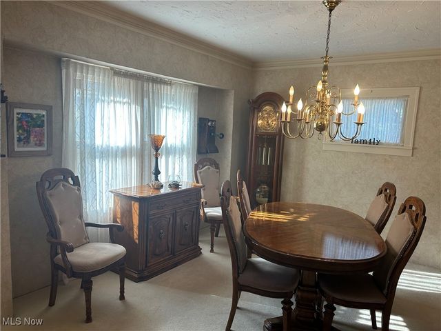 4710 Maplecrest Avenue, Parma, OH 44134