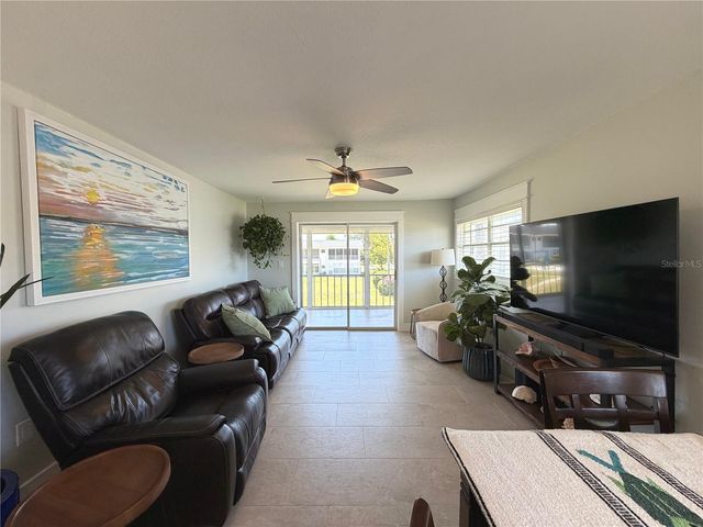 102 46TH AVENUE TERRACE W 403, Bradenton, FL 34207
