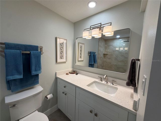 102 46TH AVENUE TERRACE W 403, Bradenton, FL 34207