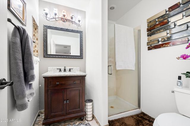 6419 W BRILES Road, Phoenix, AZ 85083