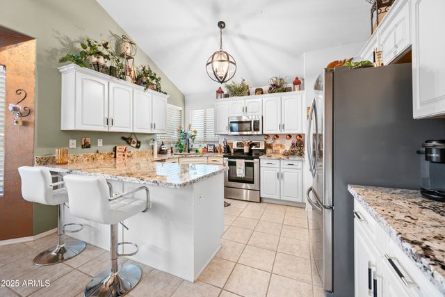 6419 W BRILES Road, Phoenix, AZ 85083