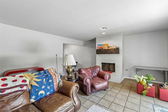 830 Douglas Drive, Norman, OK 73069