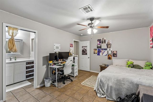 830 Douglas Drive, Norman, OK 73069
