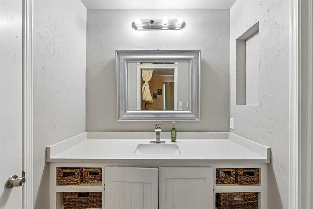 830 Douglas Drive, Norman, OK 73069
