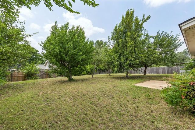 830 Douglas Drive, Norman, OK 73069