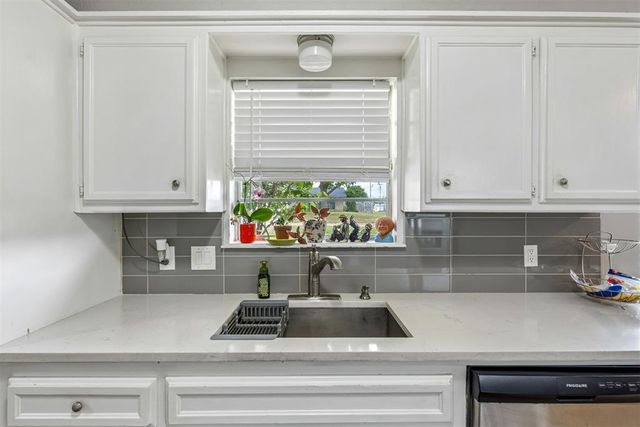 830 Douglas Drive, Norman, OK 73069