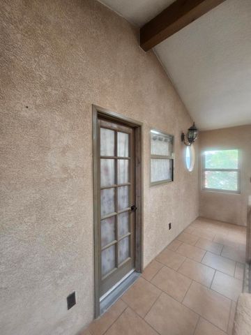 6444 Saint Josephs Avenue NW, Albuquerque, NM 87120