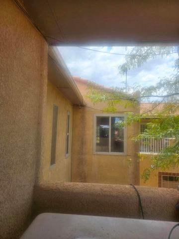 6444 Saint Josephs Avenue NW, Albuquerque, NM 87120