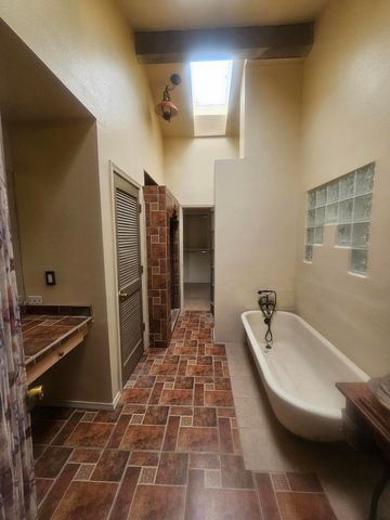 6444 Saint Josephs Avenue NW, Albuquerque, NM 87120