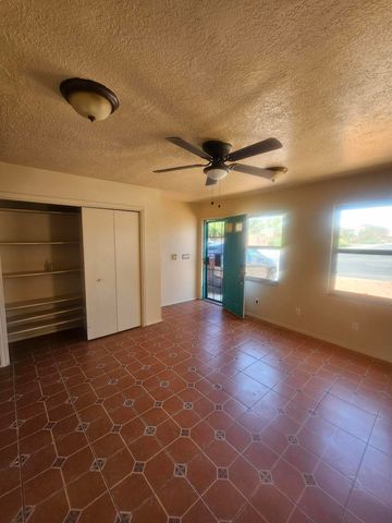 6444 Saint Josephs Avenue NW, Albuquerque, NM 87120