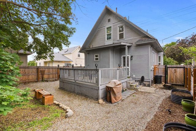910 N Walnut St, Spokane, WA 99201