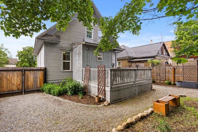 910 N Walnut St, Spokane, WA 99201