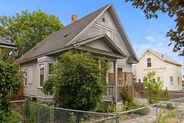 910 N Walnut St, Spokane, WA 99201