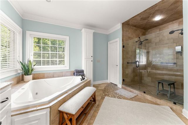 715 Antrim Glen Road, Hoschton, GA 30548