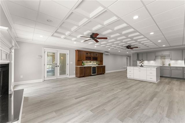 715 Antrim Glen Road, Hoschton, GA 30548