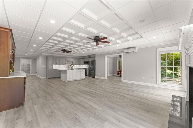 715 Antrim Glen Road, Hoschton, GA 30548