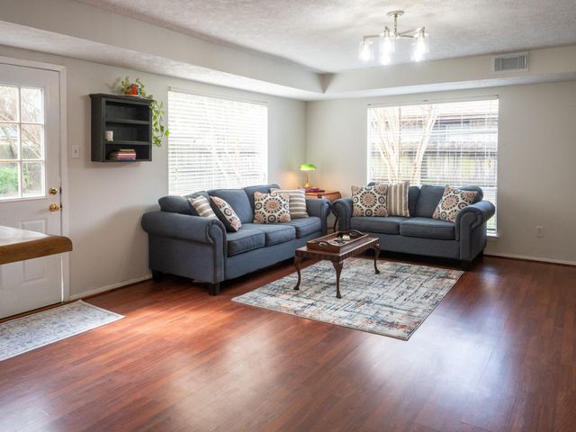 4835 Ingleside Court, Spring, TX 77388