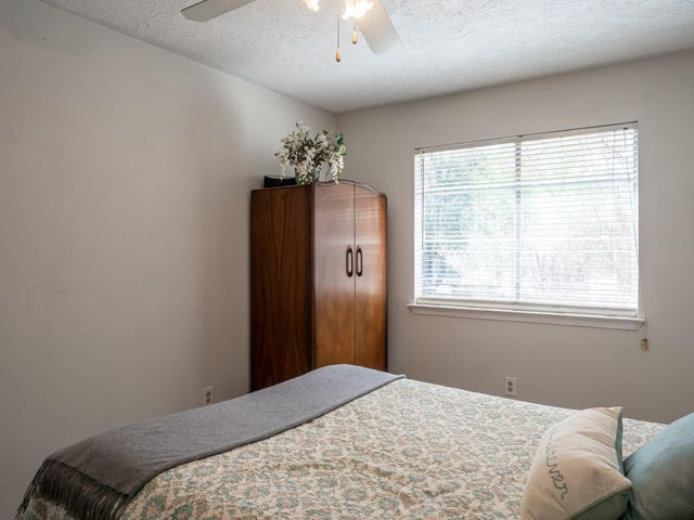 4835 Ingleside Court, Spring, TX 77388