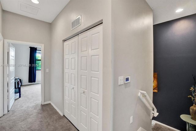 760 NE 193rd Ter, Miami, FL 33179