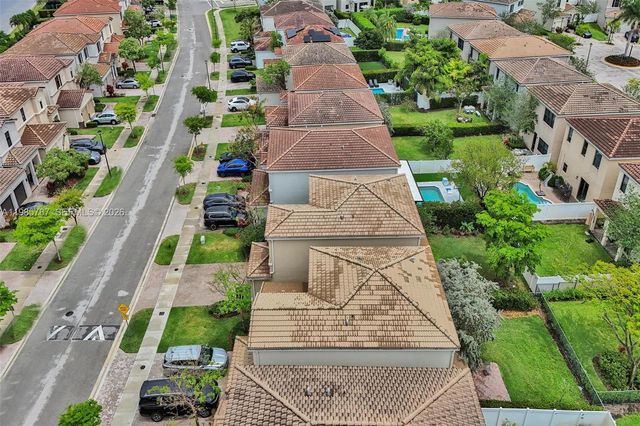 760 NE 193rd Ter, Miami, FL 33179