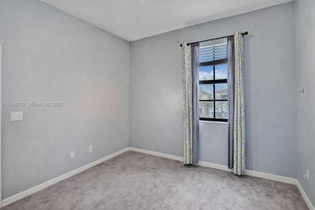 760 NE 193rd Ter, Miami, FL 33179