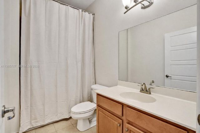 760 NE 193rd Ter, Miami, FL 33179