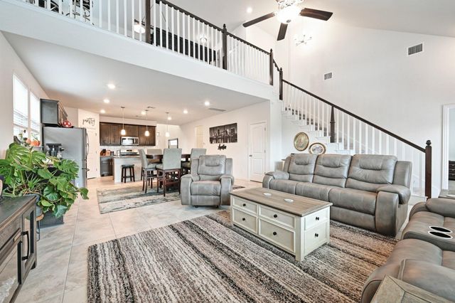 275 Coyote Creek WAY, Kyle, TX 78640