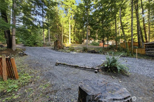 218 Paradise Drive, Ashford, WA 98304