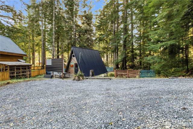 218 Paradise Drive, Ashford, WA 98304