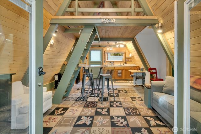 218 Paradise Drive, Ashford, WA 98304