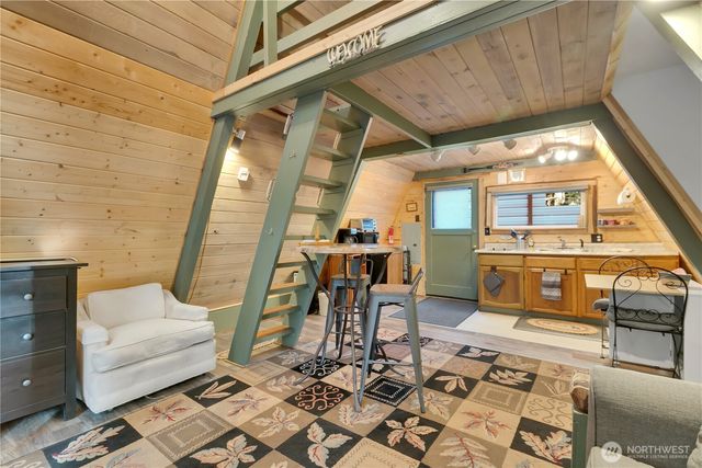 218 Paradise Drive, Ashford, WA 98304