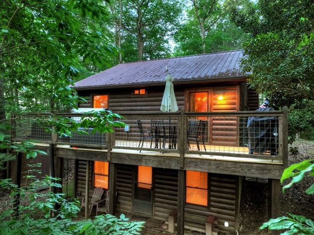 932 Granny Branch Drive, Blue Ridge, GA 30513