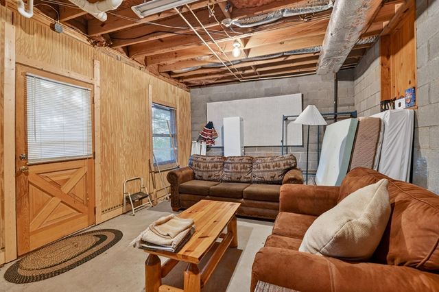 932 Granny Branch Drive, Blue Ridge, GA 30513