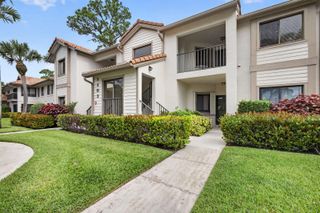 1103 Duncan Circle 202, Palm Beach Gardens, FL 33418