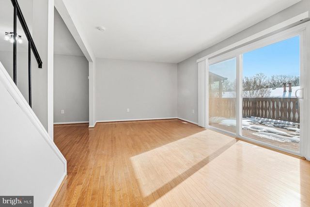 8123 SALT LAKE DR, Baltimore, MD 21244