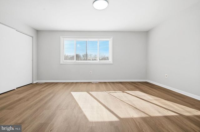 8123 SALT LAKE DR, Baltimore, MD 21244