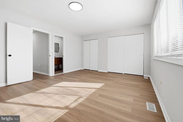 8123 SALT LAKE DR, Baltimore, MD 21244