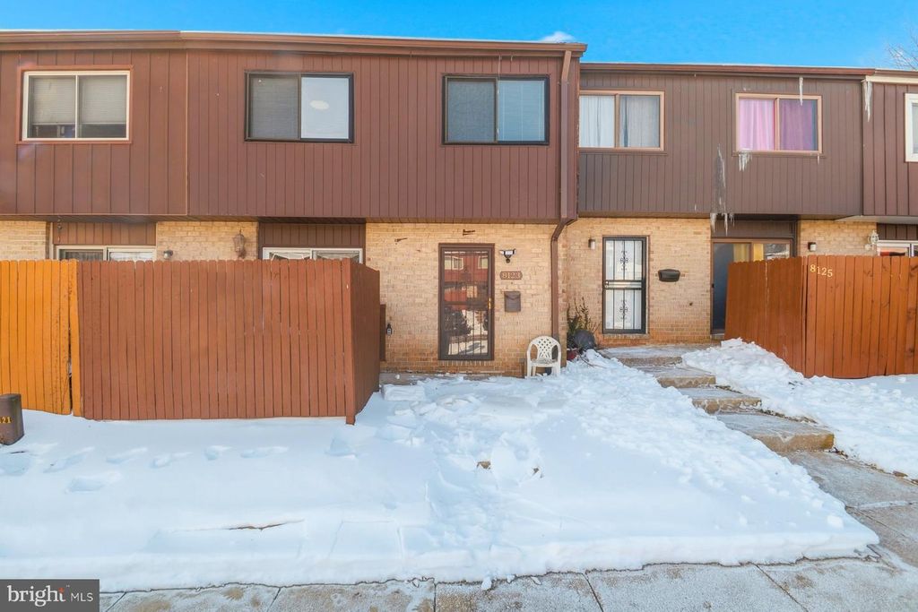 8123 SALT LAKE DR, Baltimore, MD 21244