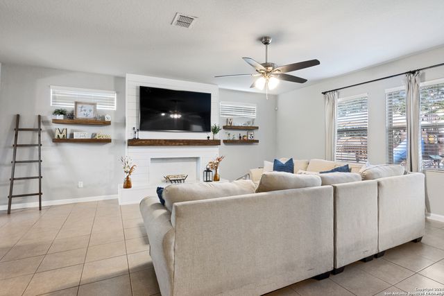 7110 FORT BND, San Antonio, TX 78223
