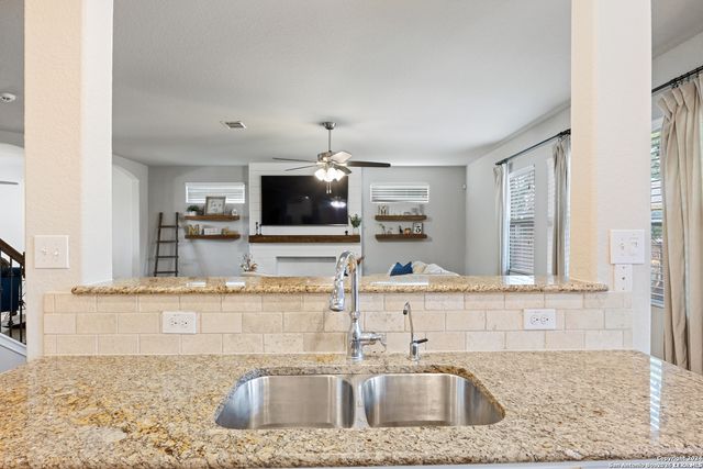 7110 FORT BND, San Antonio, TX 78223