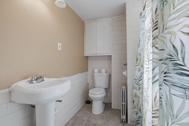 70 Riverside Ave, Attleboro, MA 02703