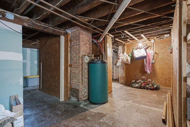 70 Riverside Ave, Attleboro, MA 02703