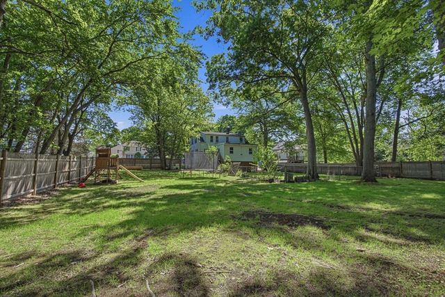 70 Riverside Ave, Attleboro, MA 02703