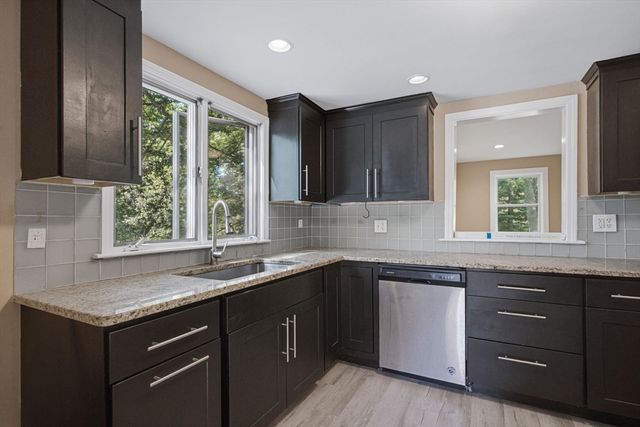 70 Riverside Ave, Attleboro, MA 02703