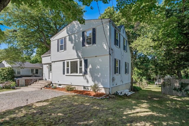 70 Riverside Ave, Attleboro, MA 02703